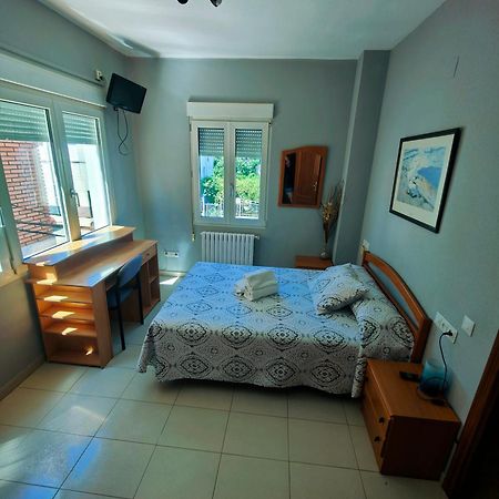 Hostal Monteclaro Ponferrada Extérieur photo